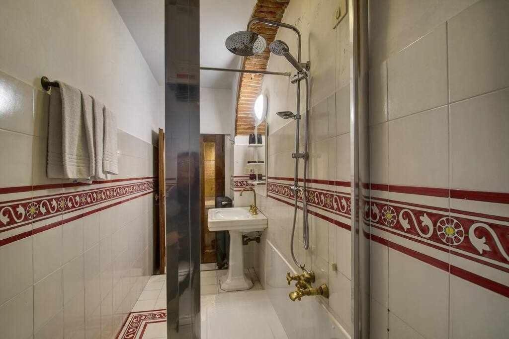 Two Bedrooms Apartment Near The Duomo Firenze Экстерьер фото